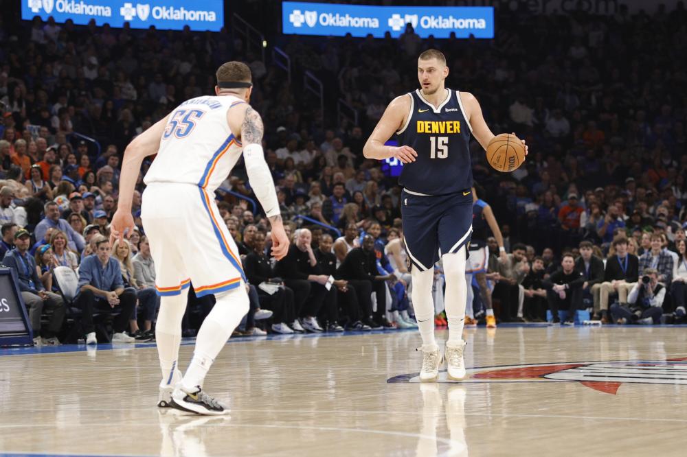 仅用了两个 仅用了两个